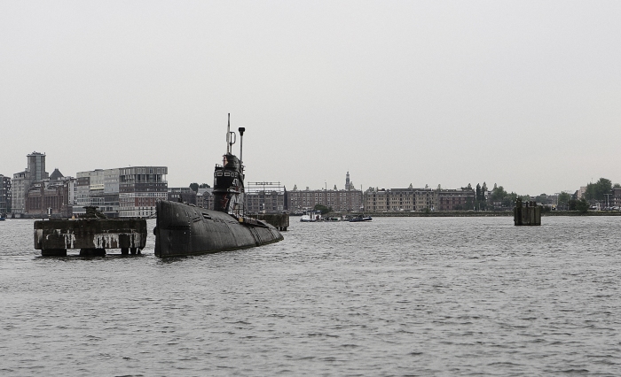 2014-05-8-Life-of-Pix-free-stock-photo-amsterdam-sea-port-submarine